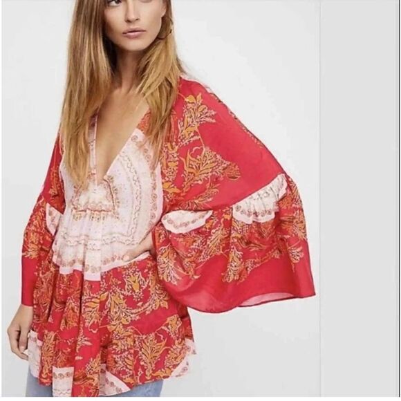 Free People Sunset Dreams printed flare sleeve blouse sz Small red - Picture 3 of 16